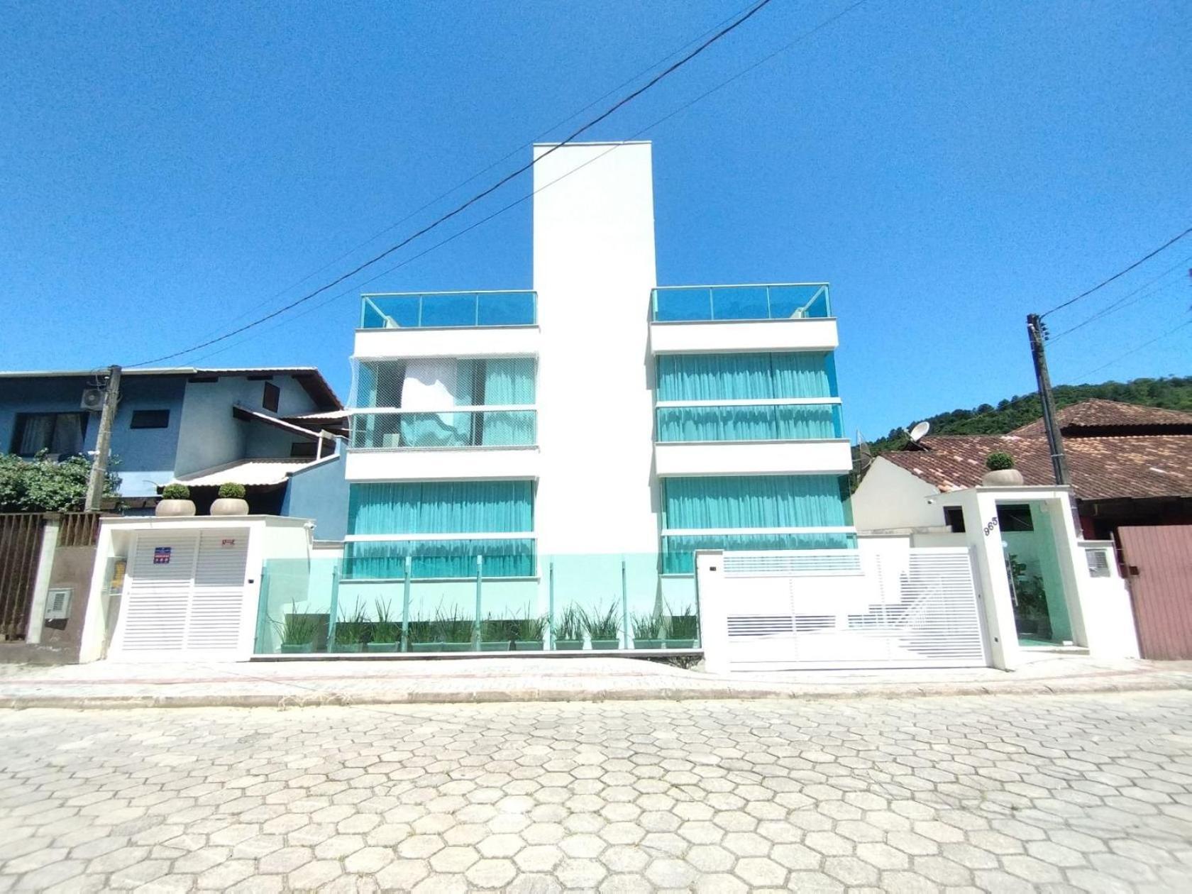 Refugio Praiano Em Bombinhas - Aluguel Temporada ภายนอก รูปภาพ